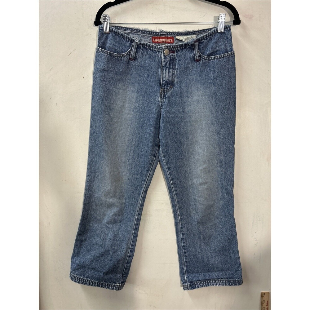 Y2K Low Rise Straight Leg Denim Capris Union Bay 9 Distressed Waist Skater‎ VTG